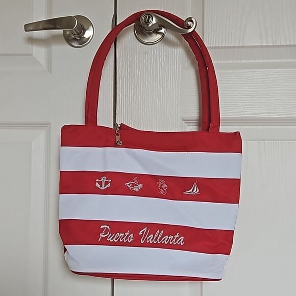 Puerto Vallarta Women's Souvenir Beach Tote With Coin Purse Small Red/ White - Picture 2 of 16